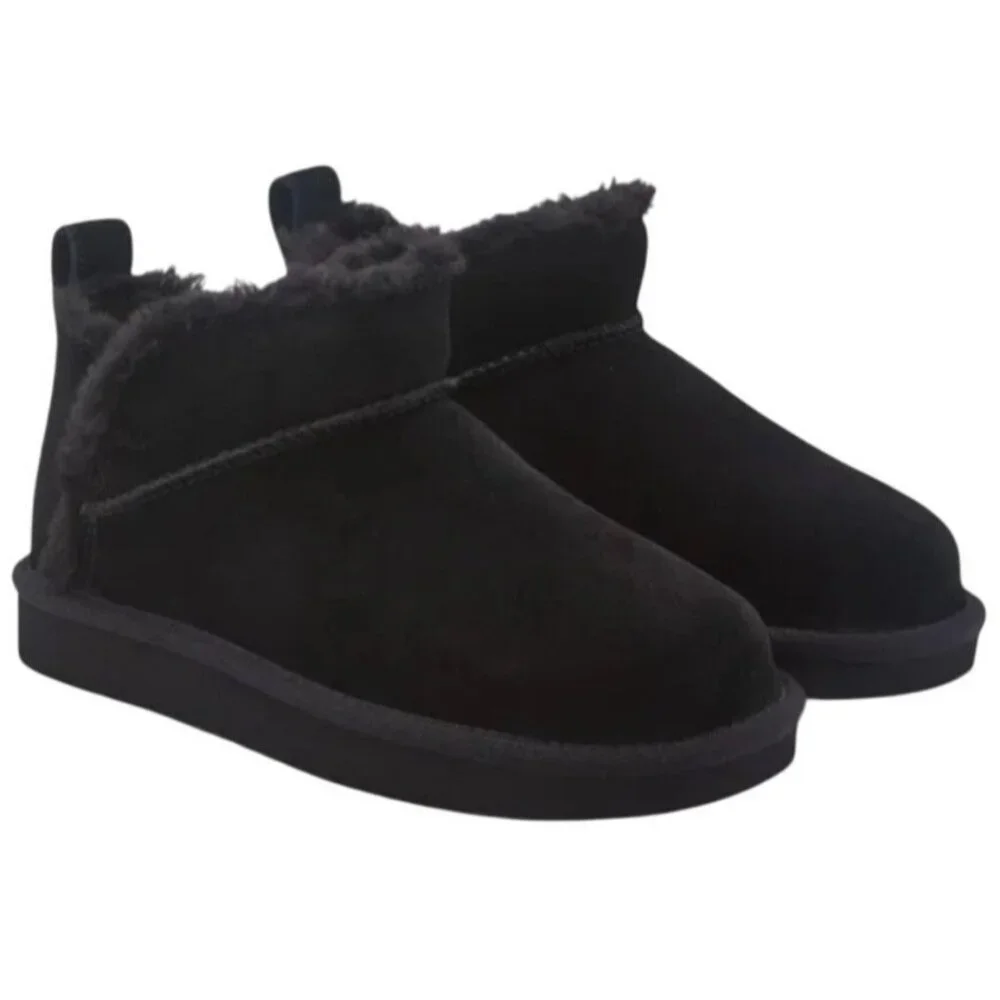 Koolaburra by UGG Koola Kids Ultra Mini Black Suede Boot Size 5 New In Box